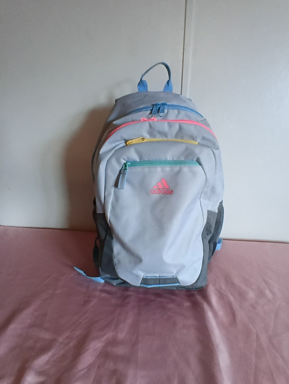 Adidas Foundation Backpack, Twill White/Pink Spark/Grey